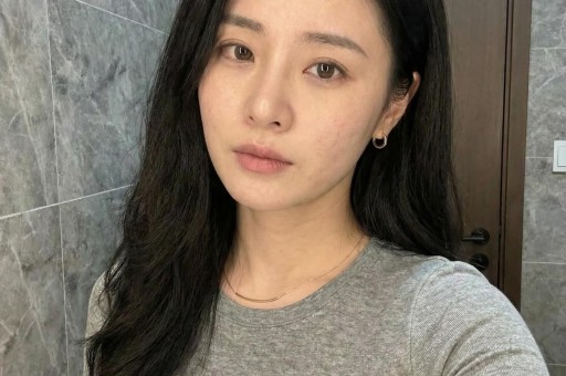 李雨桐实名举报薛之谦反转竟被封禁引发热议！